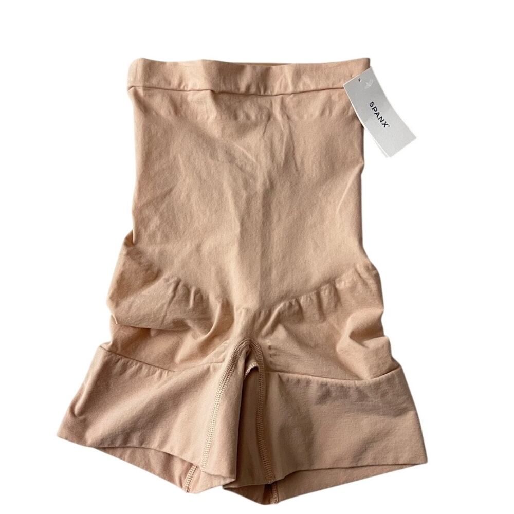 Spanx High Waisted Shorty‎ Shapewear Soft Nude Size Medium NEW